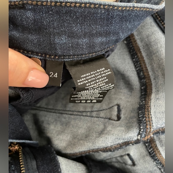 J BRAND super skinny jeans in size 24 - Picture 6 of 9